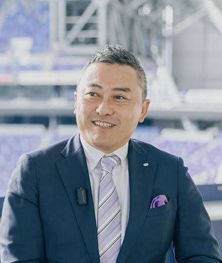 和やかな様子の久保会長